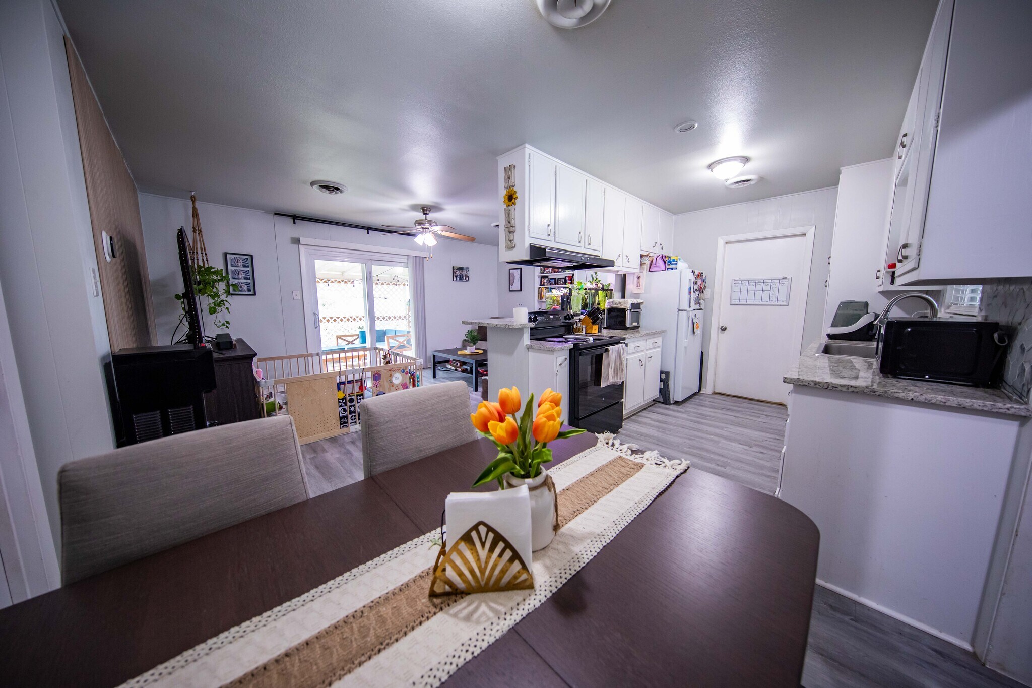 Building Photo - 4918 Seabreeze Dr