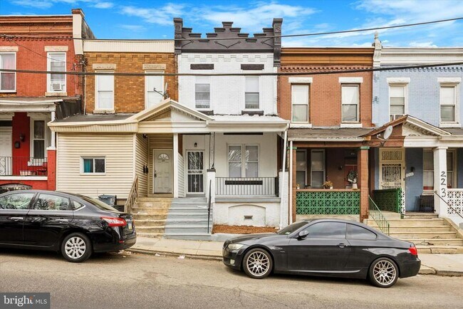 Building Photo - 227 Berkley St