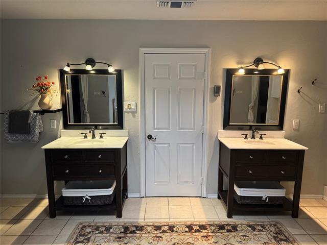 Building Photo - 7113 Jo Will St