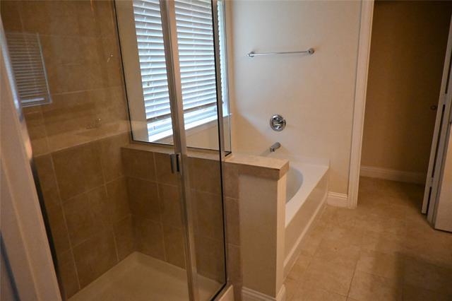 Building Photo - 12918 Adela Dr