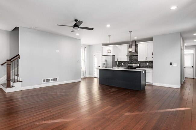 Building Photo - Beautiful new single family home on the Ne...