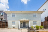 Building Photo - Fitzhugh Apartments