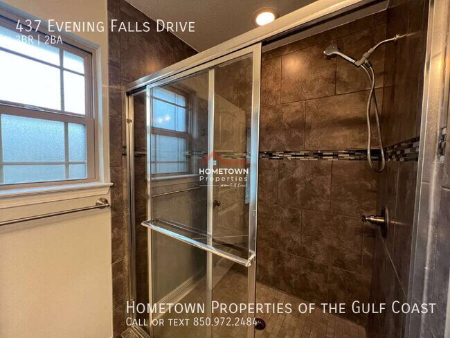 Building Photo - 437 Evening Falls Dr