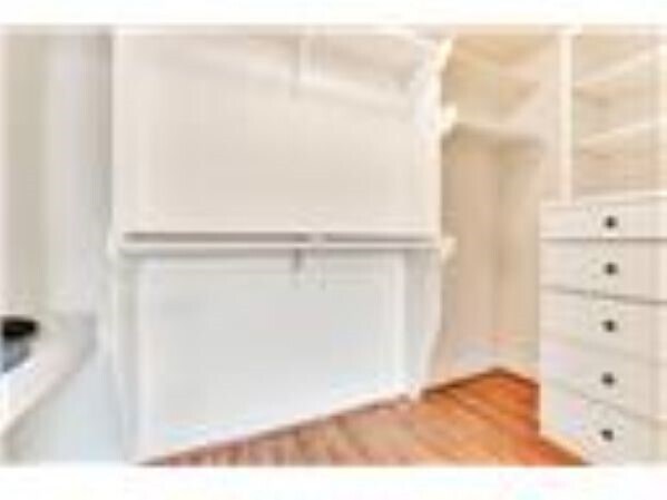 Primary Photo - 10102 Neuens Rd