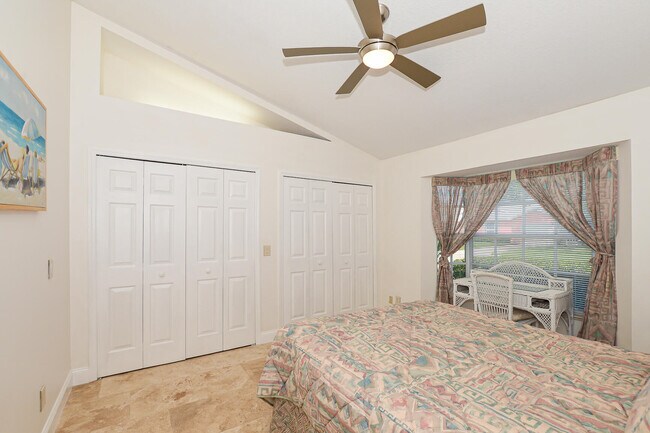 Building Photo - 4079 Garden Villas Ct