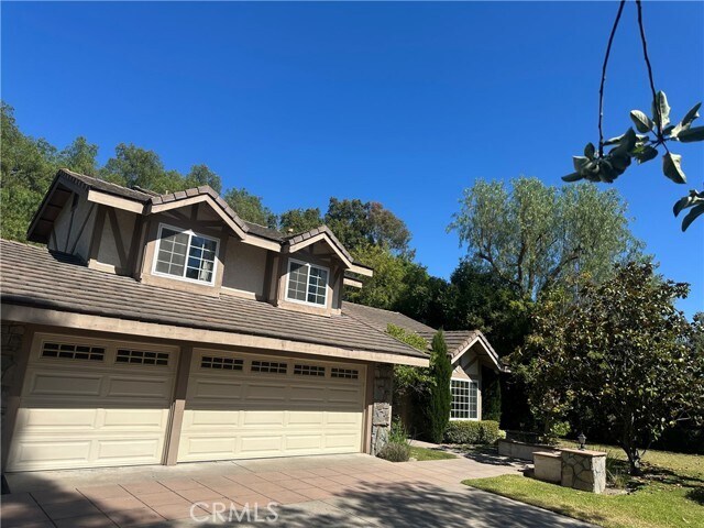 Building Photo - 20639 Círculo Loma