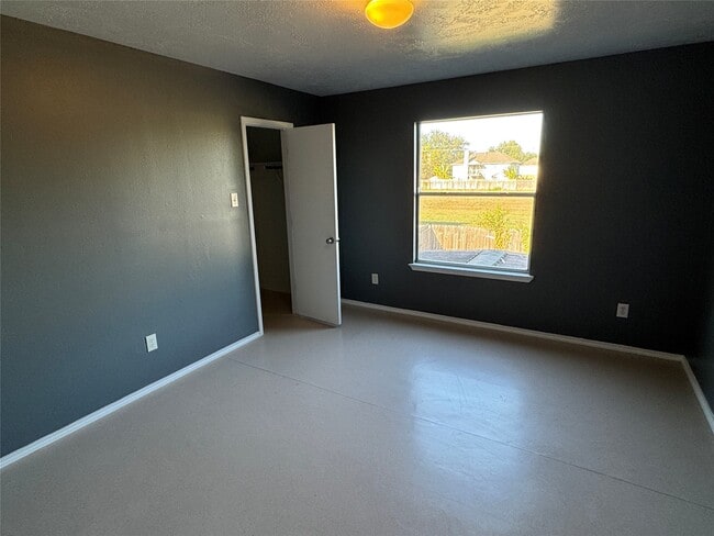 Building Photo - 12730 Sai Baba Dr