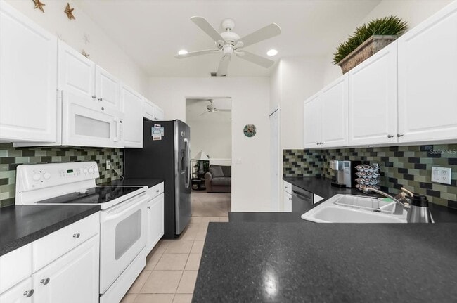 Building Photo - 4500 Streamside Ct