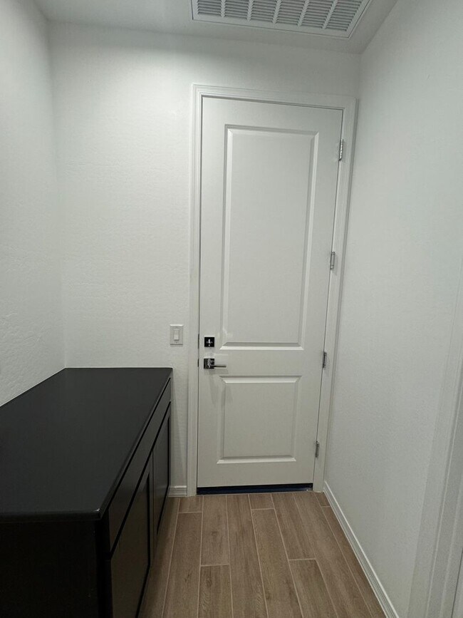 Building Photo - Brand new home in Vistancia/ $500 off move in by 11-1-2025 ***