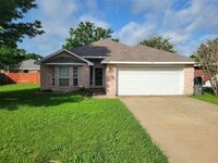 Building Photo - 108 Roosevelt Ct