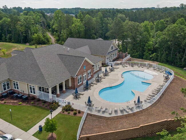Building Photo - Lease OR Lease to Own