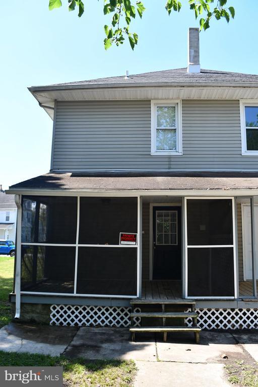 Building Photo - 4 E Milby St