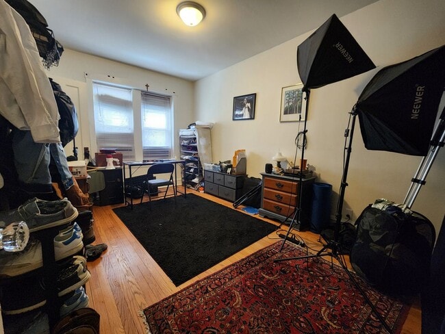 Building Photo - Spacious Updated 2 bed/1 bath in North Park