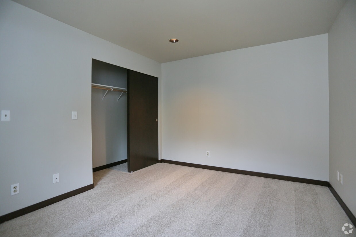 Juniper Ridge Apartments Bellevue
