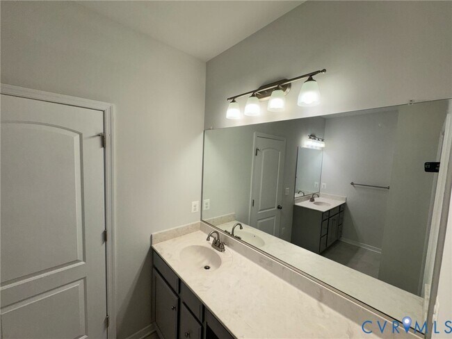 Building Photo - 5924 Whitehurst Ln