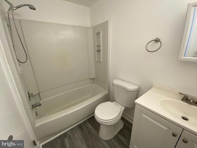 Building Photo - 3500 Lochearn Ct