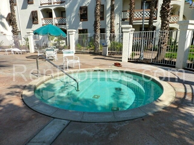 Building Photo - 9362 Twin Trails Dr