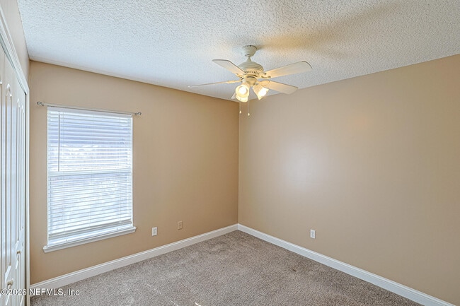 Building Photo - 3031 Five Oaks Ln