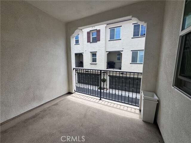 Building Photo - 8141 Garden Park St