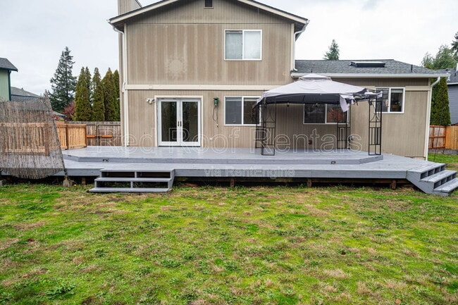 Building Photo - 916 197th St Ct E