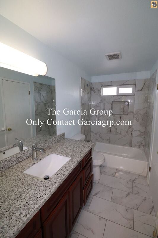 Building Photo - 4505 NE Emerson St