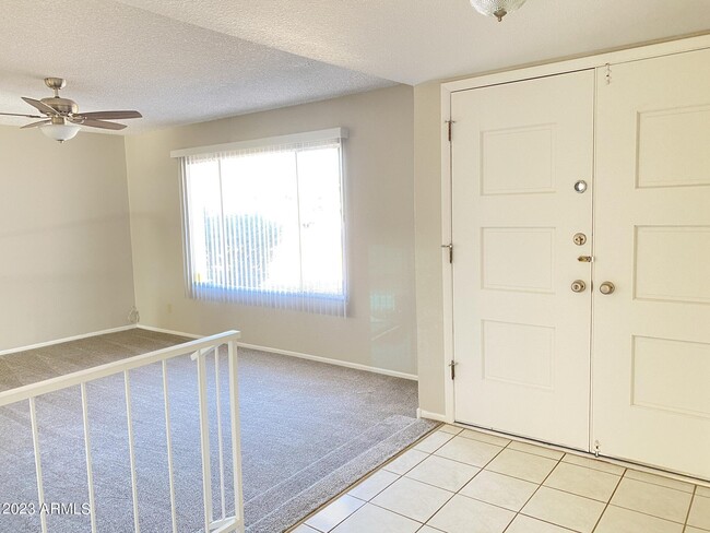 Building Photo - 3633 W Calavar Rd