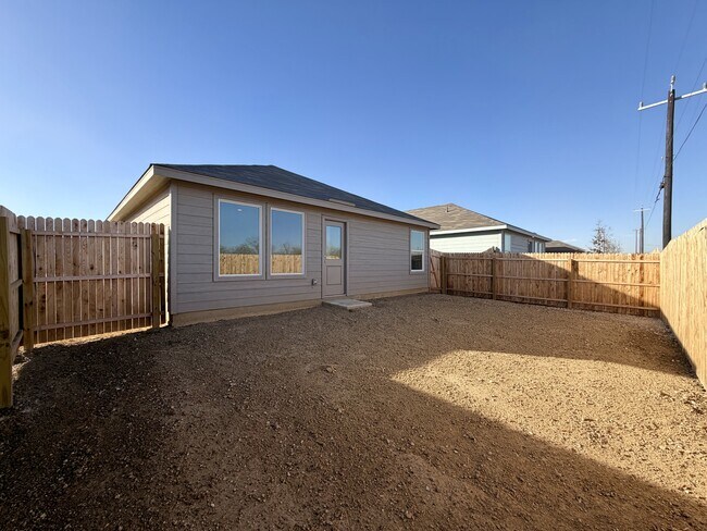 Building Photo - 14536 Azzurro Stone