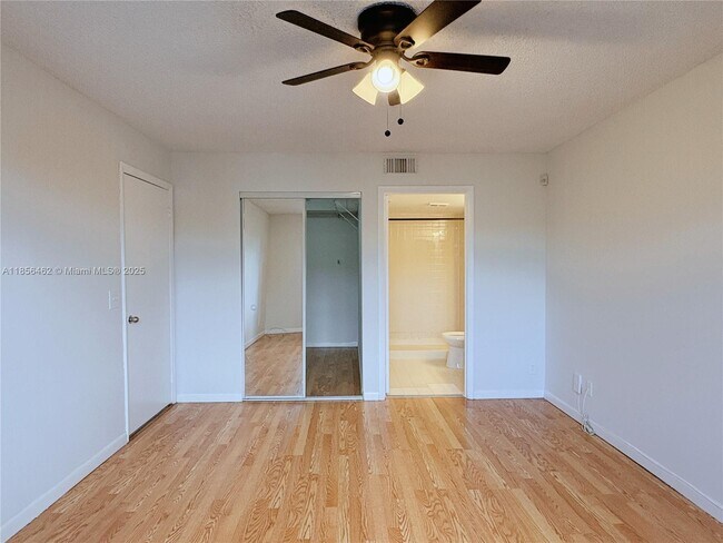 Building Photo - 9055 Wiles Rd