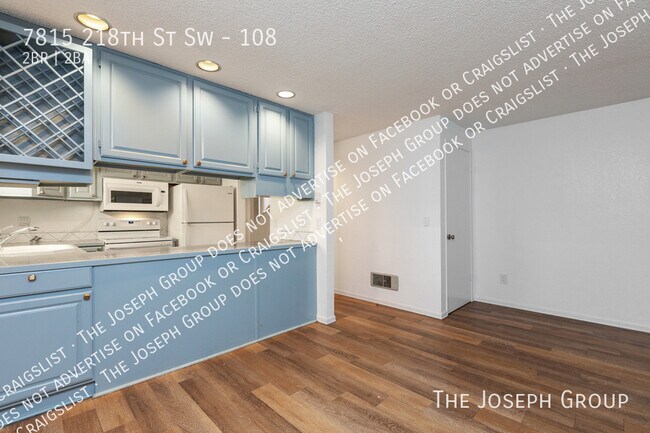 Building Photo - 7815 218th St SW