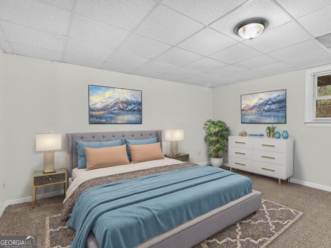 Building Photo - 63 Sentry Oak Ct