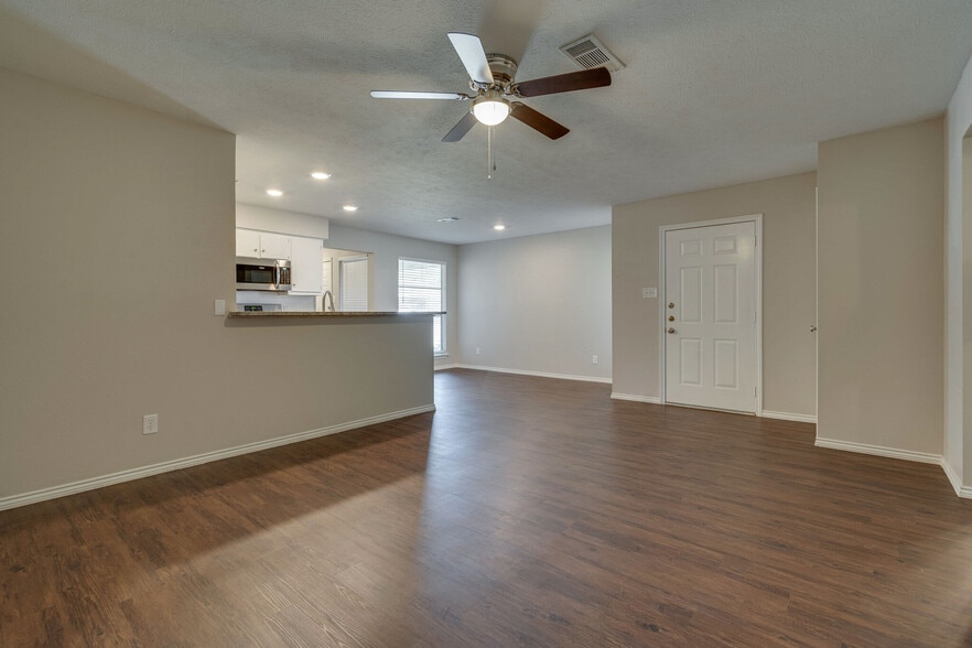 view of kitchen and dining area from living area - 1233 Cordell St