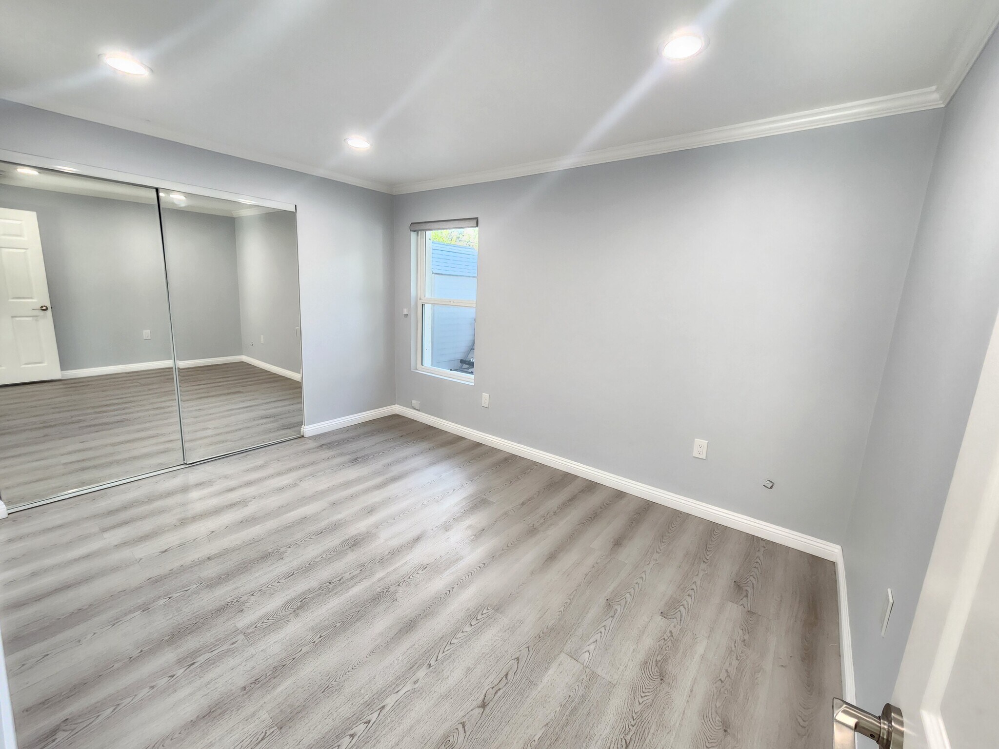 Building Photo - 21217 De la Guerra St