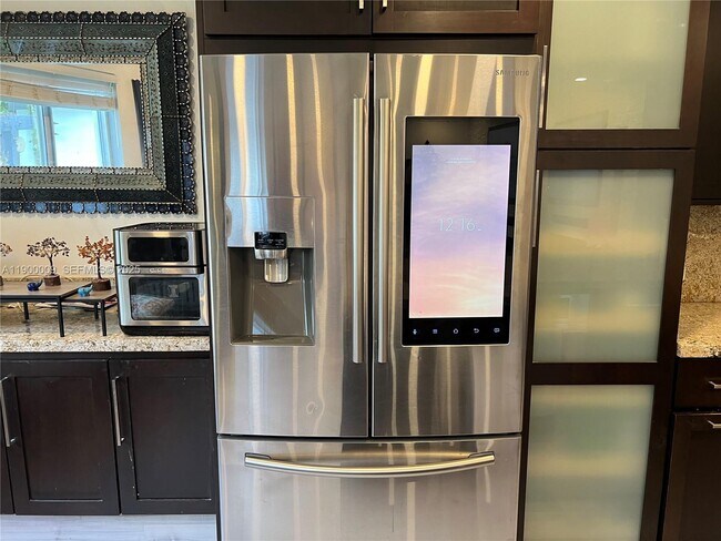 Building Photo - 10220 SW 160th St