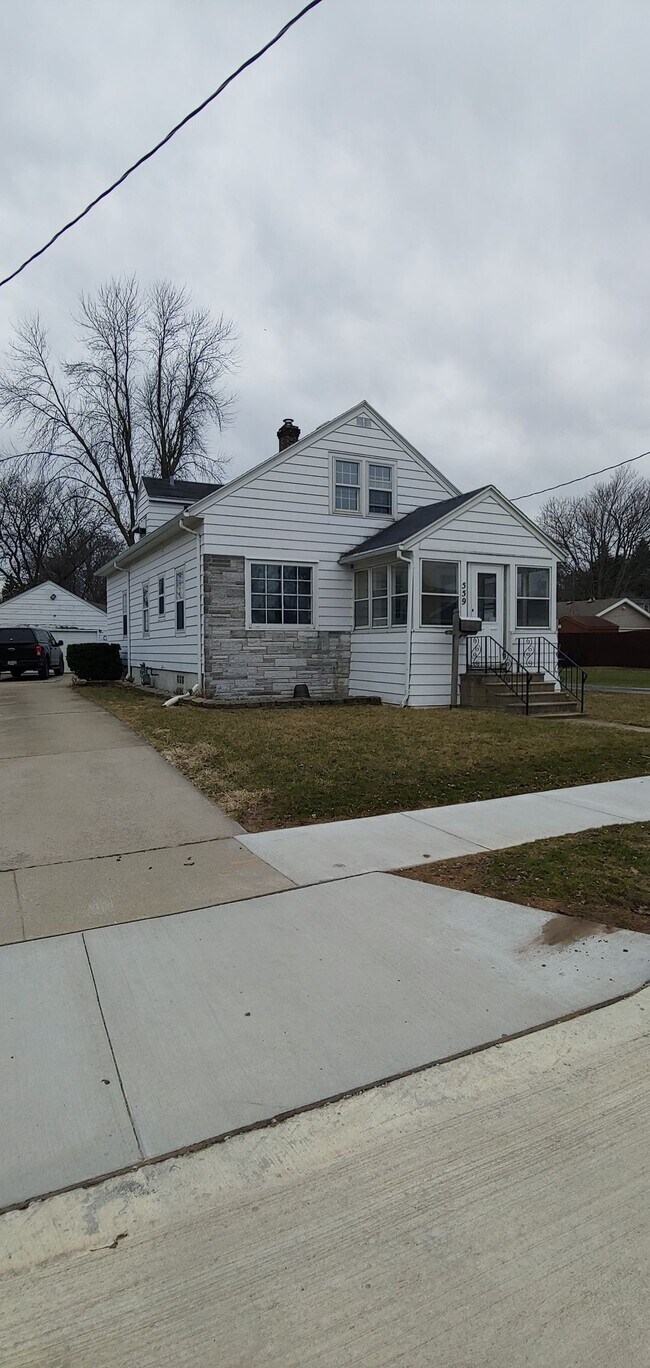 559 Fairview Ave 559 Fairview Ave Neenah WI 54956 Apartment Finder