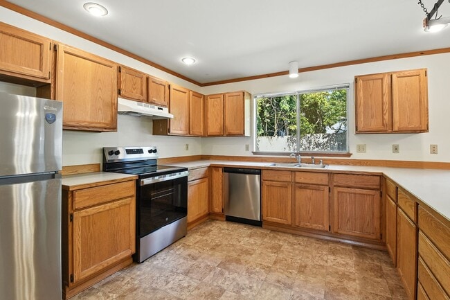 Building Photo - 3Bd/2.5Ba Kirkland Home