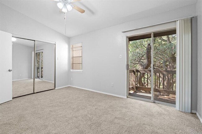 Building Photo - 1815 River Crossing Cir