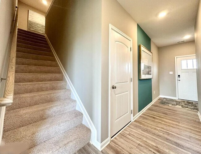 Building Photo - New Construction Townhouse near Bethany