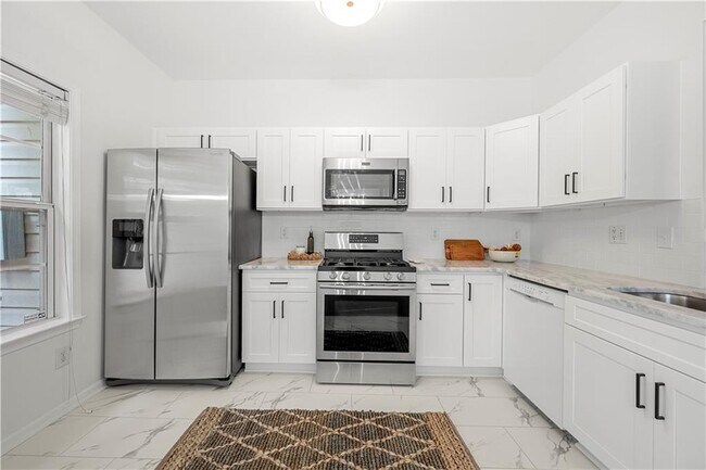 Building Photo - 1135 Kilmington Ct