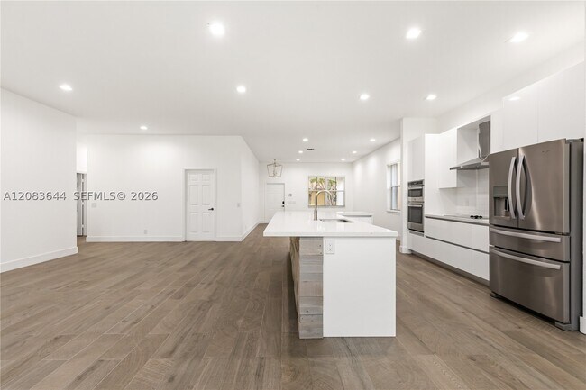 Building Photo - 776 Lavender Cir