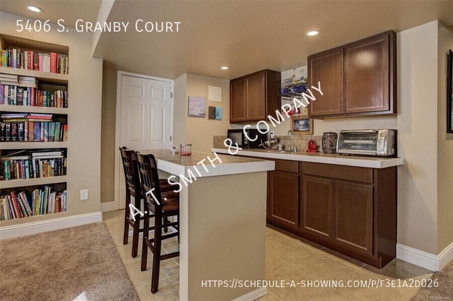 Building Photo - 5406 S Granby Ct