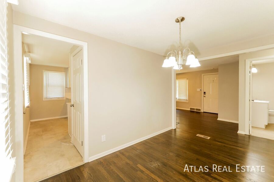 Building Photo - 9 W 89 Terrace