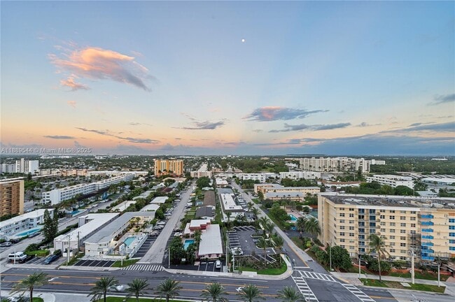 Building Photo - 900 N Ocean Blvd