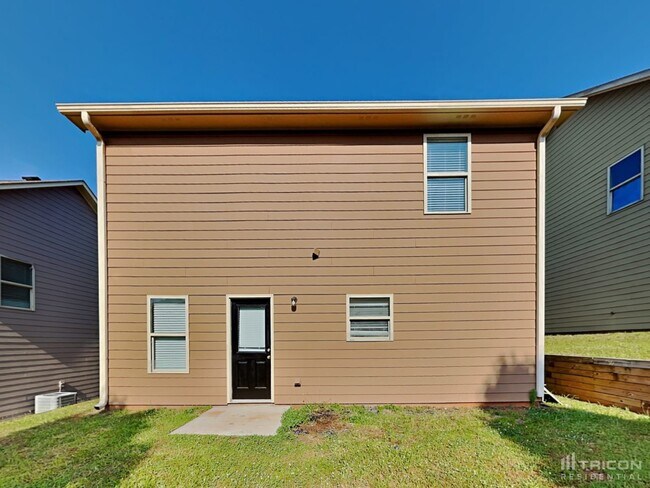 Building Photo - 81 Wyndham Ct