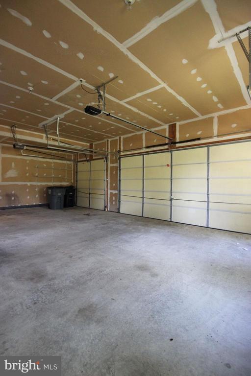 Building Photo - 22330 Dolomite Hills Dr