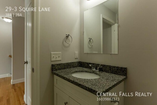 Building Photo - 29 Squire Ln