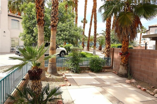 Building Photo - 5012 Starfinder Ave
