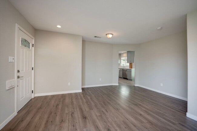 Building Photo - 4928 Carmen Wy