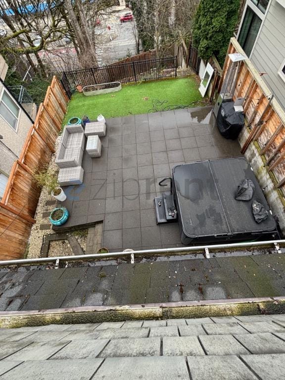 Building Photo - 2038 8th Ave N