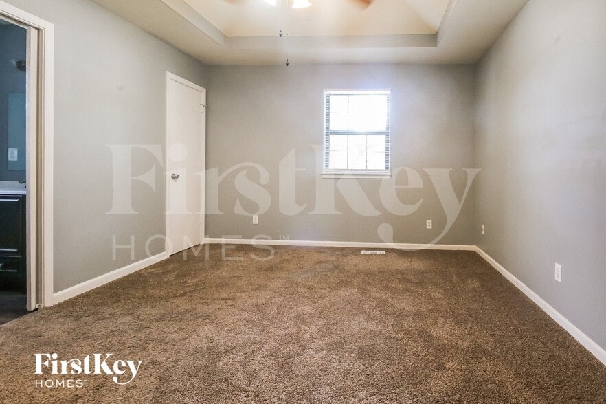 Building Photo - 146 NW 101 St