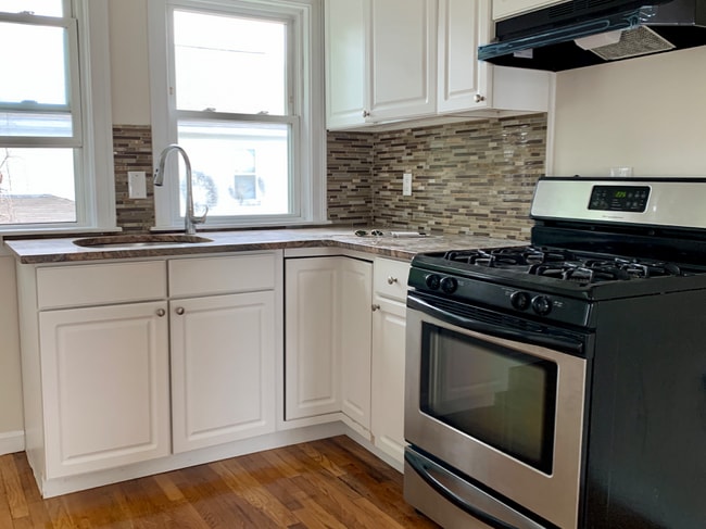 Building Photo - 89 Billings Ave